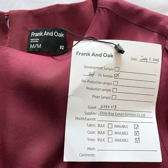 NWT FRANK & OAK THE SATIN MINI FLARED SLEEVE DRESS IN BURGUNDY - M - Picture 5 of 8